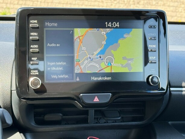 toyota-yaris-elektrisitetbensin-2021-big-7