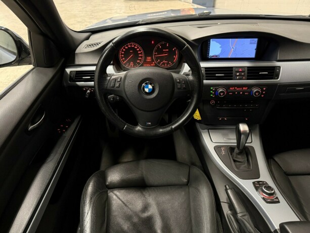 bmw-3-serie-diesel-2010-big-11