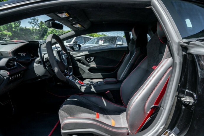 lamborghini-huracan-bensin-2020-big-20