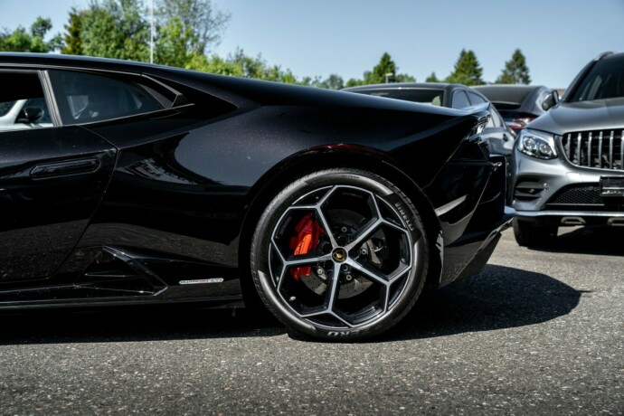 lamborghini-huracan-bensin-2020-big-17
