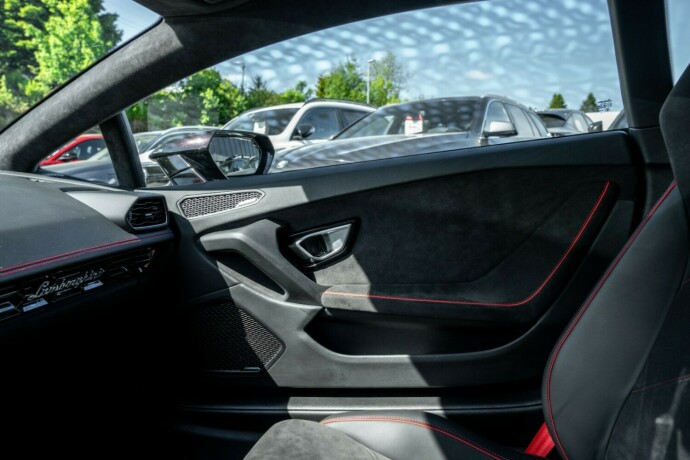lamborghini-huracan-bensin-2020-big-29