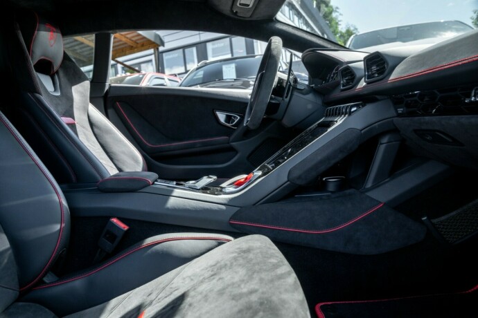 lamborghini-huracan-bensin-2020-big-46