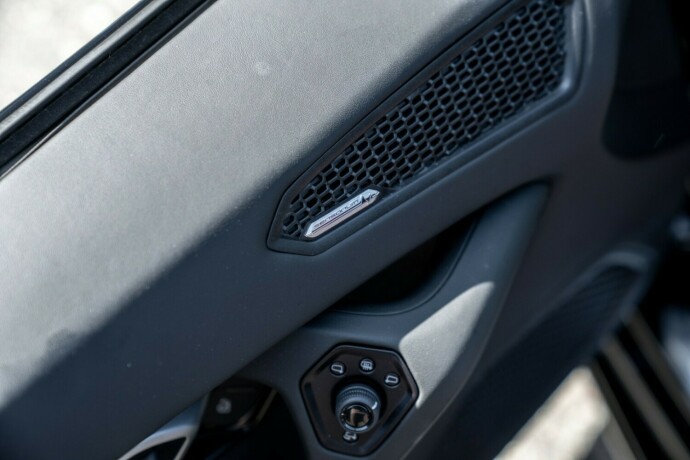 lamborghini-huracan-bensin-2020-big-26