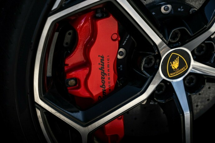 lamborghini-huracan-bensin-2020-big-8