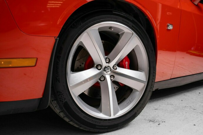 dodge-challenger-bensin-2008-big-3