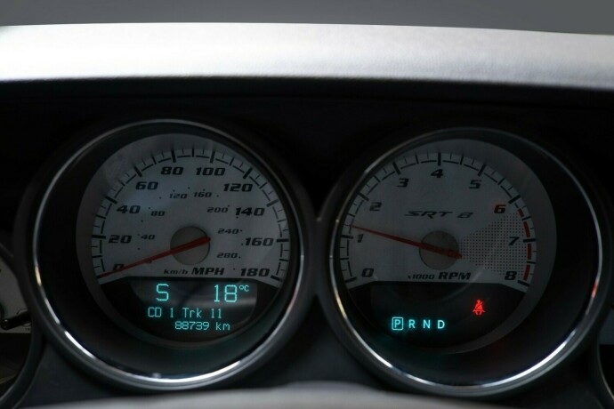 dodge-challenger-bensin-2008-big-19