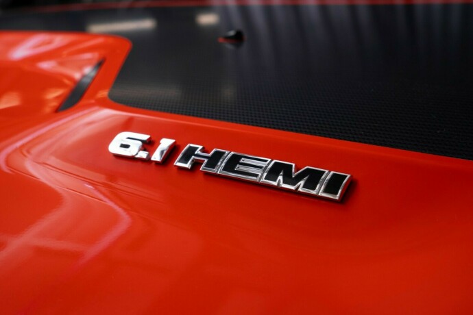 dodge-challenger-bensin-2008-big-6