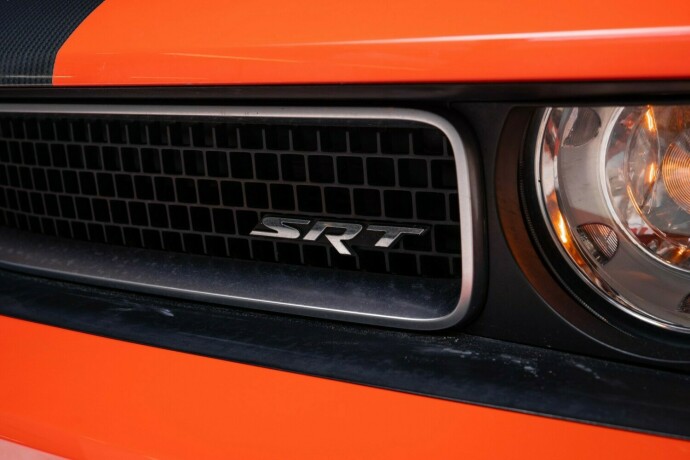 dodge-challenger-bensin-2008-big-5