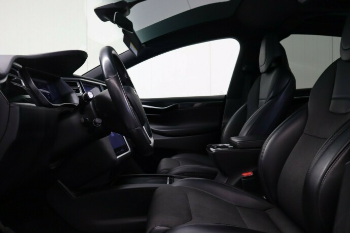 tesla-model-x-elektrisitet-2017-big-17