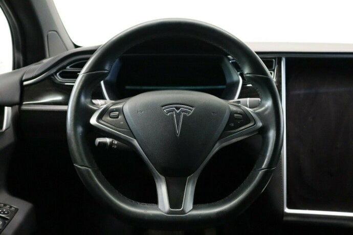 tesla-model-x-elektrisitet-2017-big-36