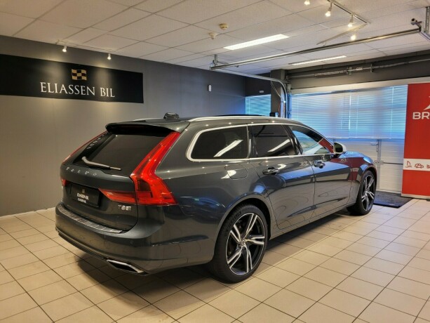volvo-v90-elektrisitetbensin-2018-big-4
