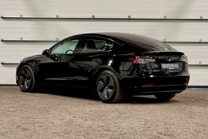tesla-model-3-elektrisitet-2019-big-3