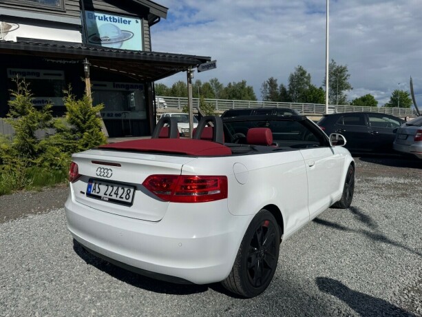 audi-a3-bensin-2009-big-1