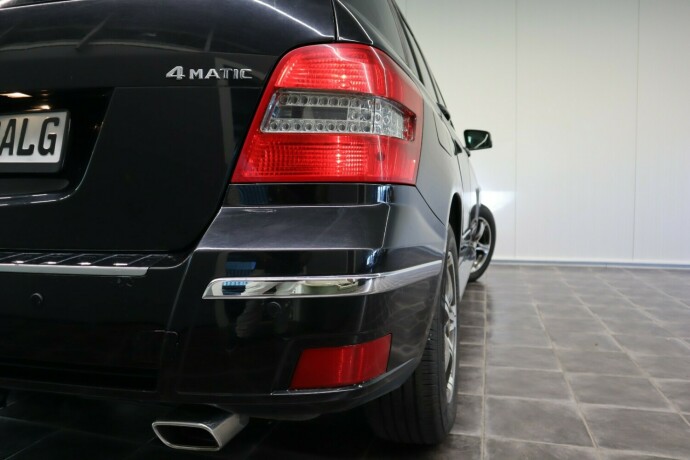 mercedes-benz-glk-diesel-2009-big-13