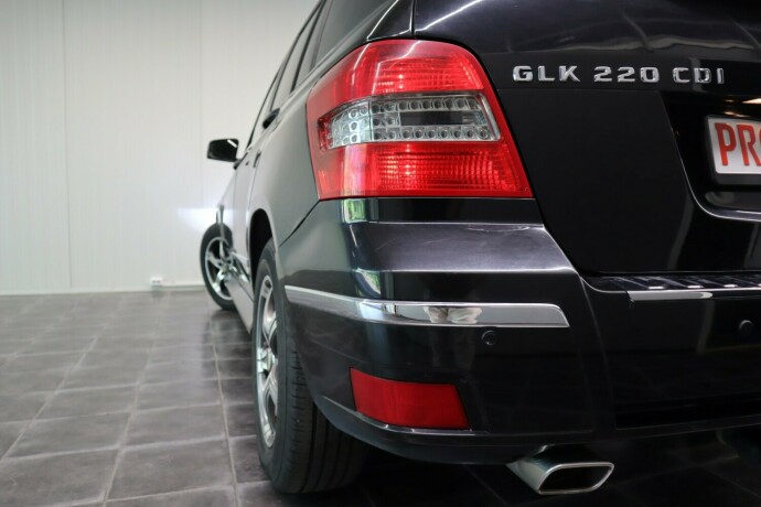 mercedes-benz-glk-diesel-2009-big-12