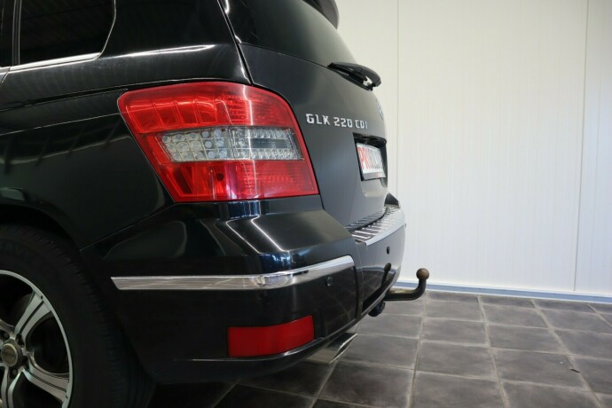 mercedes-benz-glk-diesel-2009-big-14