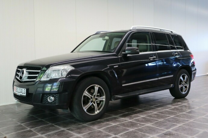 mercedes-benz-glk-diesel-2009-big-3