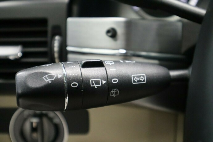mercedes-benz-glk-diesel-2009-big-38
