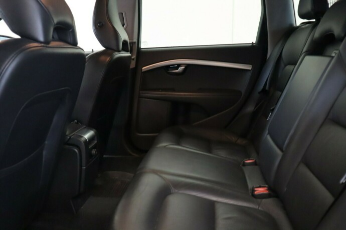 volvo-v70-diesel-2014-big-15