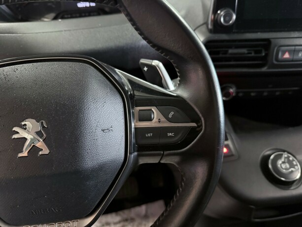 peugeot-partner-diesel-2020-big-14