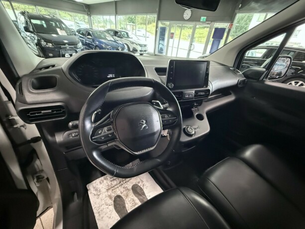 peugeot-partner-diesel-2020-big-12