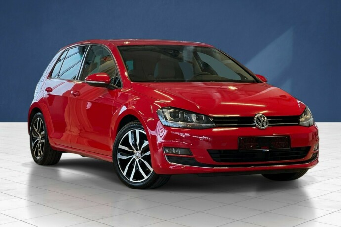 volkswagen-golf-bensin-2014-big-0