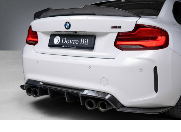 bmw-m2-bensin-2017-big-9