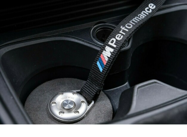 bmw-m2-bensin-2017-big-25