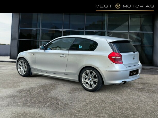 bmw-1-serie-bensin-2007-big-4