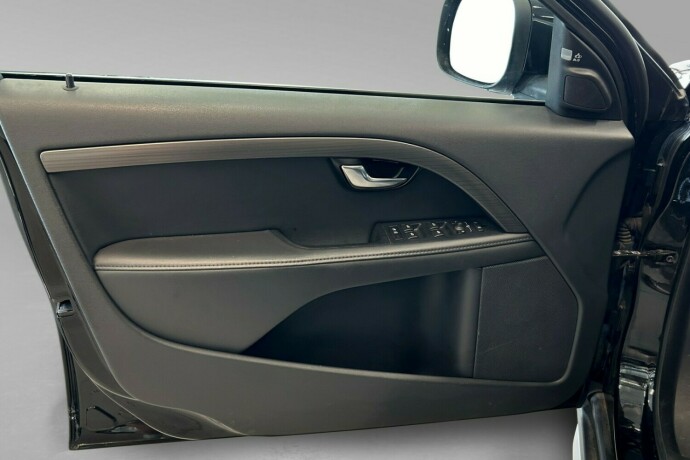 volvo-xc-70-diesel-2015-big-7
