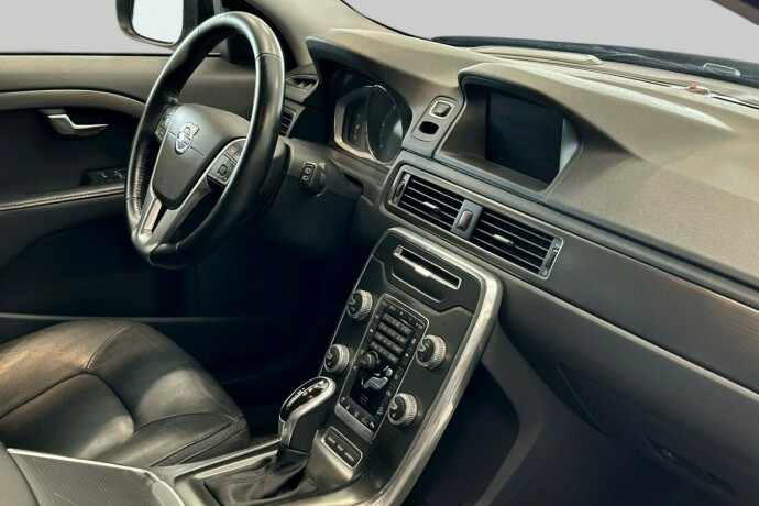 volvo-xc-70-diesel-2015-big-10