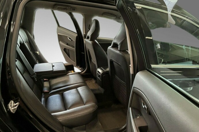 volvo-xc-70-diesel-2015-big-14