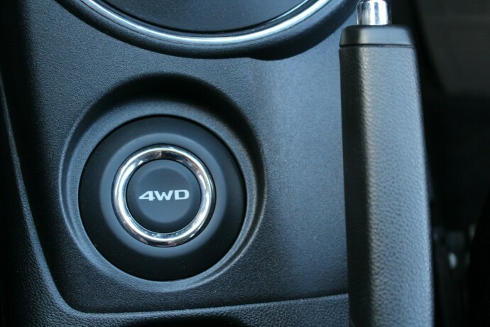 mitsubishi-asx-diesel-2014-big-17