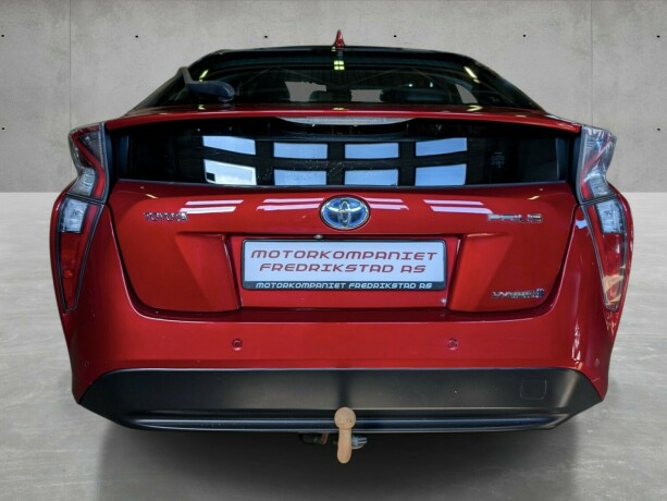 toyota-prius-elektrisitetbensin-2016-big-10