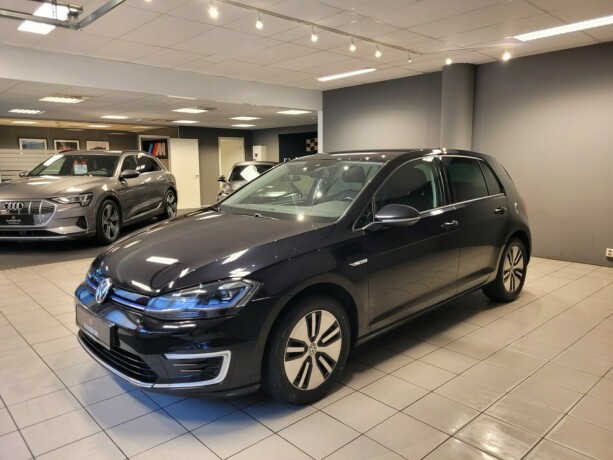 volkswagen-golf-elektrisitet-2020-big-7