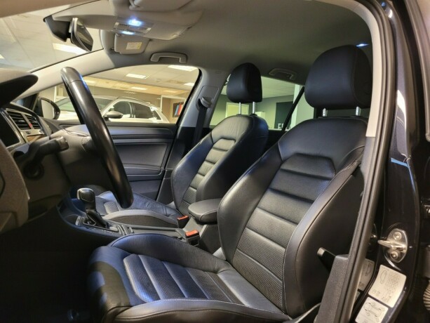volkswagen-golf-elektrisitet-2020-big-20