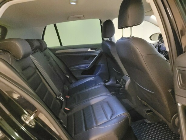 volkswagen-golf-elektrisitet-2020-big-17