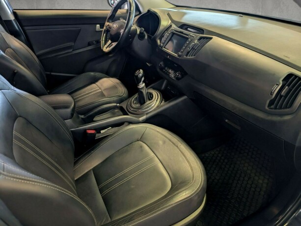 kia-sportage-diesel-2013-big-21