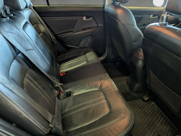 kia-sportage-diesel-2013-big-22