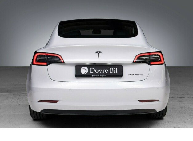 tesla-model-3-elektrisitet-2022-big-8