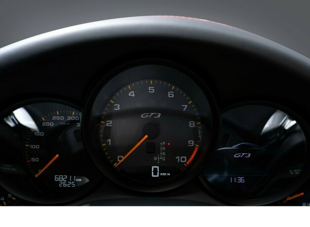 porsche-911-bensin-2014-big-20