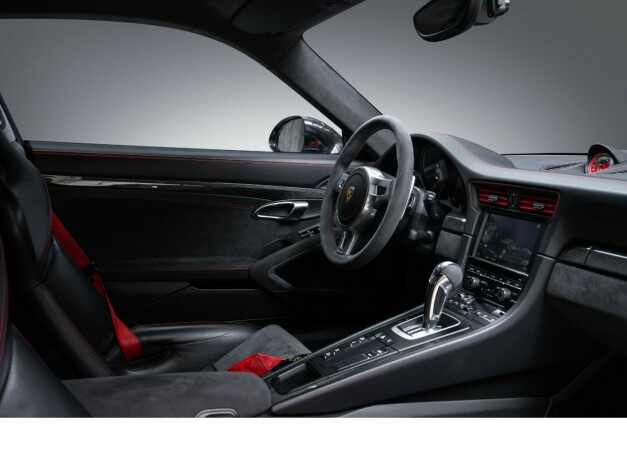 porsche-911-bensin-2014-big-41