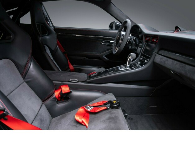 porsche-911-bensin-2014-big-40