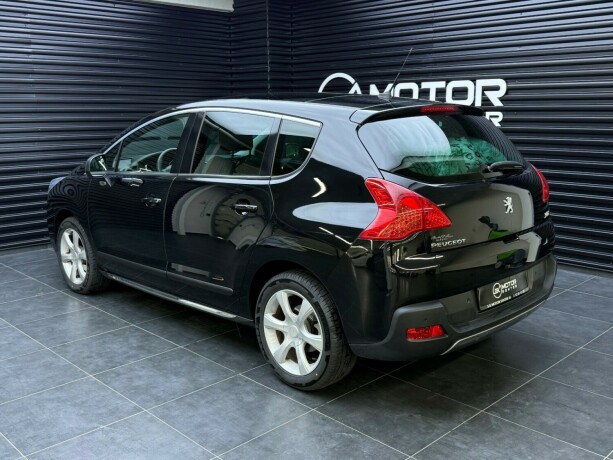 peugeot-3008-diesel-2010-big-1