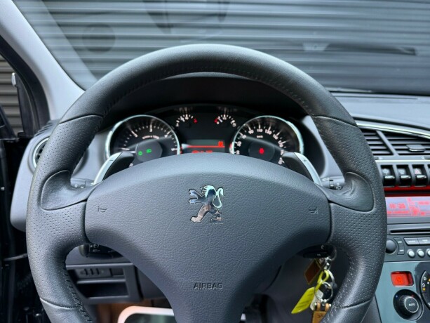 peugeot-3008-diesel-2010-big-12