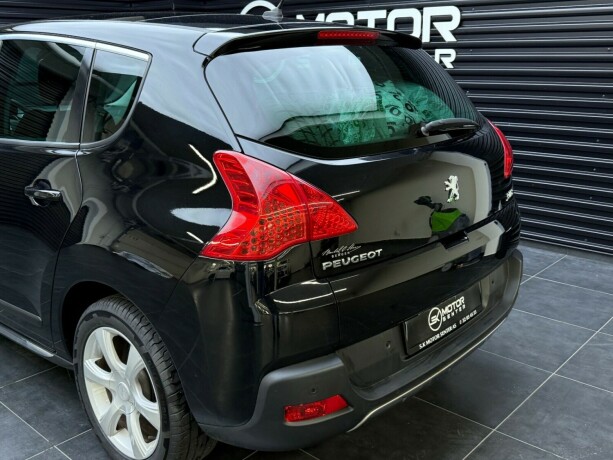 peugeot-3008-diesel-2010-big-5
