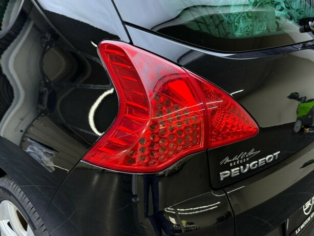 peugeot-3008-diesel-2010-big-6