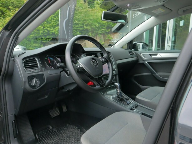 volkswagen-golf-elektrisitet-2016-big-5