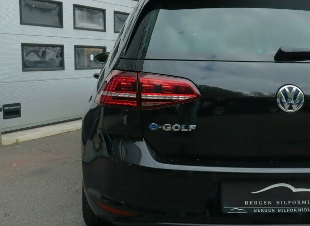 volkswagen-golf-elektrisitet-2016-big-11