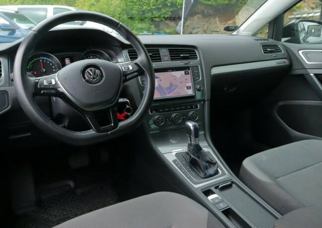 volkswagen-golf-elektrisitet-2016-big-6